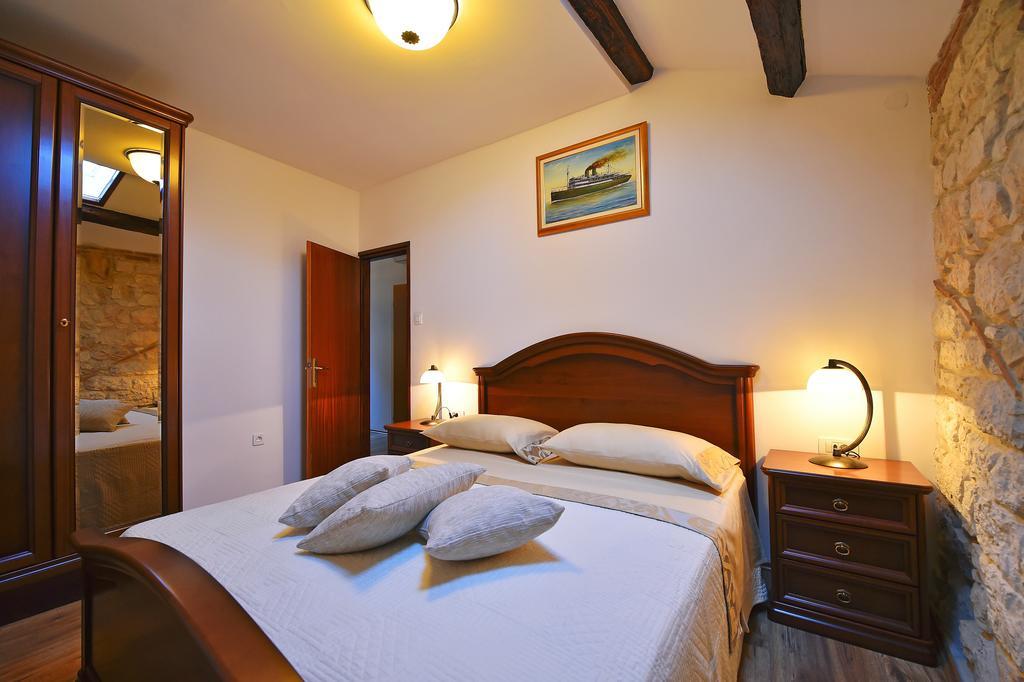 Antique Apartment Arsenale Rovinj Exteriér fotografie
